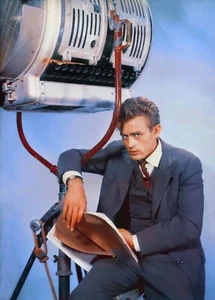 James Dean 5x7 Movie Memorabilia Hollywood Actor - Picture 1 of 1