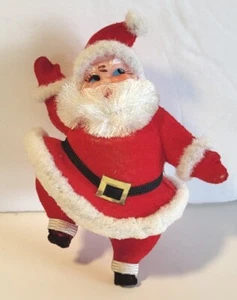 1960er Vintage beflockt lustig tanzender Weihnachtsmann Christbaumschmuck Kunststoff Japan 4 Zoll - Bild 1 von 11