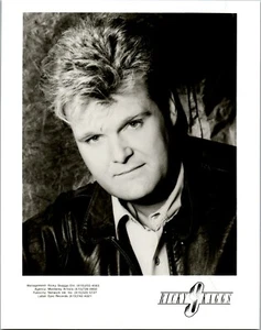 Press Publicity Photo 8"x10" Musician Ricky Skaggs - Picture 1 of 1