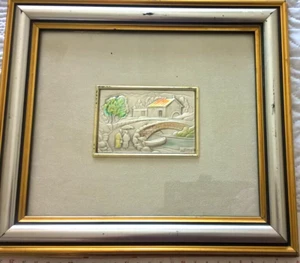QUADRO BASSORILIEVO SU LASTRA ARGENTO "CASA SUL FIUME"  cm 27X23,5 - Foto 1 di 5