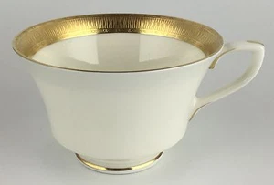 Coppa Royal Worcester Durham (SOLO) - Foto 1 di 4