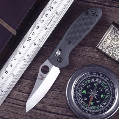 Cuchillo plegable de bolsillo de acero inoxidable 440c con orificio para dedos con bloqueo de eje abierto con una mano Foto 1 de 4