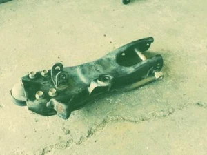 FORD COURIER UTE 01/1999-2007 RIGHT FRONT LOWER CONTROL ARM 2WD - Picture 1 of 12