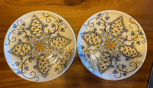 Pier 1 Speiseteller 11" Karima grau gelb Blumen geometrisch 2er Set Steingut - Bild 1 von 6