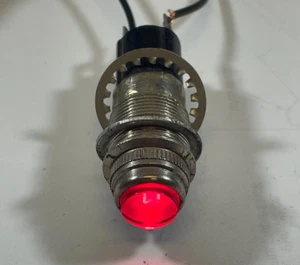 Red Indicator Light 12V DC - Removed From a Cessna 150 - Tested and Working - Bild 1 von 5