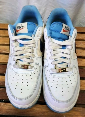 Zapatos Nike Air Force 1 '07 Low White Deep Royal Blue DA8478-100 para hombre talla 8 Foto 1 de 4