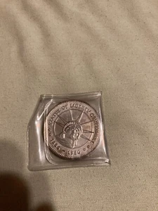 1986 Statue of Liberty 100th Anniversary Centennial Coin - Picture 1 of 2