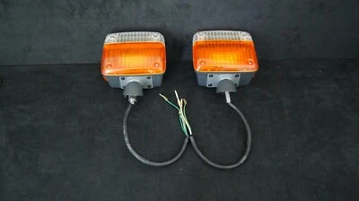 LUZ INTERMITENTE TOYOTA LAND CRUISER ORIGINAL OEM FJ40 FJ45 BJ40 BJ42 BJ45 BJ46 Foto 1 de 4
