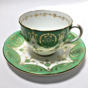 Victorian style Green, gold and white cup and saucer - Picture 1 of 6