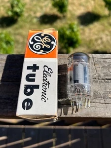 Tubo GE 6AD10 testato - Foto 1 di 1