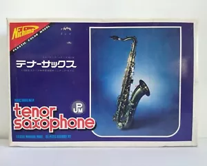 Nichimo Music series No.14 Tenor Saxophone escala 1:6 año 1968 nuevo sin abrir - Imagen 1 de 9