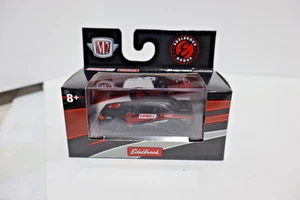 ¡Nuevo! Máquinas M2 1987 Ford Mustang GT Custom Comp Edelbrock R65 ***** - Imagen 1 de 1