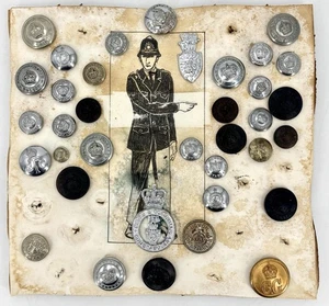 Old Vintage COLLECTION OF POLICE BUTTONS x 36 inc Herts - Devon - Tanganyika - Foto 1 di 9