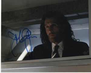 JOHN GLOVER SIGNED AUTOGRAPHED 8X10 PHOTO - SMALLVILLE LIONEL LUTHOR, LEX 2 - Picture 1 of 2