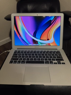 macbook air 13-inch mid 2013 - Image 1 of 4