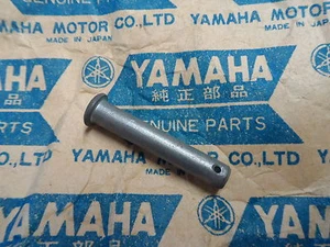 NOS OEM Yamaha Footrest Clevis Pin 1967-06 YR1 R5 RD250 TX750 RD400 91501-06035 - Picture 1 of 3