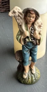 Figura Belén Pastor De Colección Sosteniendo Cordero Oveja 5" Hecho en Italia - Imagen 1 de 6