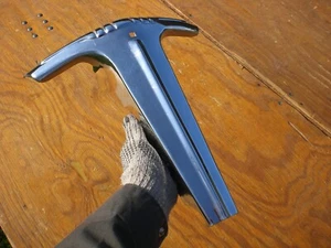 1948 Chevrolet T Bar 47 48 Chevrolet Center Accessory Grille Molding - Picture 1 of 19