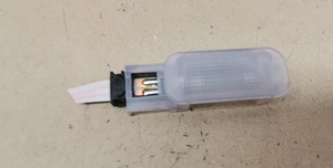 ECLAIRAGE DE PORTE INTERIEUR  MERCEDES CLS C219 - Picture 1 of 4