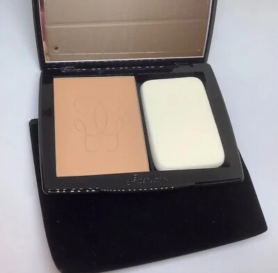 GUERLAIN LINGERIE DE PEAU NUDE POWDER Foundation 05 DARK BEIGE MATTE NEW BOX - Image 1 of 4