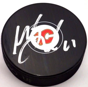 Mikael Backlund Calgary Flames Autographed Hockey Puck LOM COA (PK273) - Picture 1 of 2