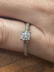Lovely Vintage 0.25 Carat Natural Diamond White Gold Ring - Picture 1 of 12