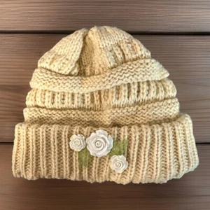 Girl’s Ivory Beanie With Three Iridescent Rosebuds - Picture 1 of 3
