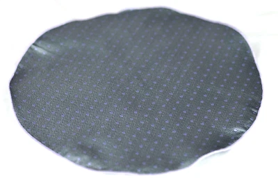 Umberto Algodon Gris y Lila Punto Seda Bolsillo Redondo - $75 Minorista Nuevo Foto 1 de 2