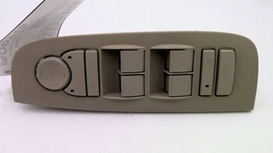 20834889AA Door Switch Front CADILLAC DTS 11 - Picture 1 of 5