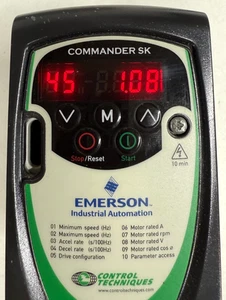 Emerson SKA1200055 240VAC 1Ph/3Ph 0,55kW 3Amp AC Motor VFD Drive Commander SK - Bild 1 von 12