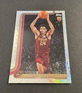 Tyrese Proctor 2025-26 Topps Holo Foil #250 RC - Imagen 1 de 1