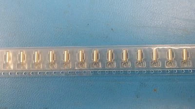 (20 PIEZAS) CMR200T32.768KDZB-UT Cristales 32.768 KHz 6 pF REFLUIBLES SMD ROHS Foto 1 de 3