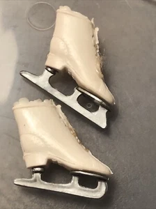 Vintage Barbie Clone doll White ice skates lace up vinyl clone Hong Kong - Picture 1 of 8