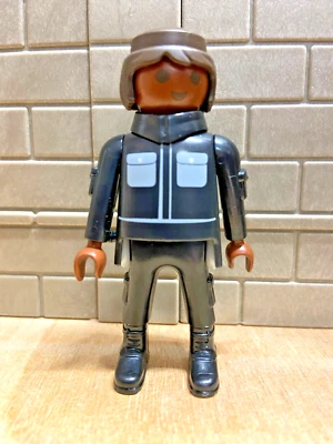 PLAYMOBIL Personnage Policier Gendarme Pompier 85 - pour CUSTOM RARE VINTAGE - Photo 1/2