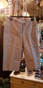 Ladies Liz Claiborne Capris Size 8 - Picture 1 of 3