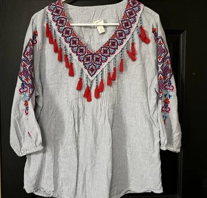 Chicos Sz 2 (XL) Blouse Blue & White Embroidered Boho Tasseled Top - Picture 1 of 7