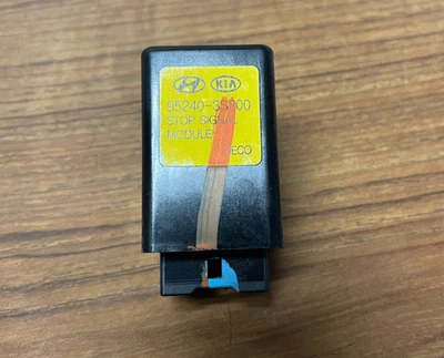 2015-2017 HYUNDAI SONATA STOP SIGNAL COMPUTER CONTROL MODULE 95240-3S300 * Foto 1 de 3