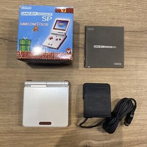 Console Nintendo Game Boy Advance SP Famicom Color
