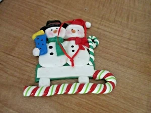 PAREJA DE MUÑECOS DE NIEVE ADORNO DE ARCILLA DE NAVIDAD - Imagen 1 de 1
