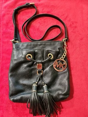 Bolso Bandolera Michael Kors CAMDEN Negro Profundo   Foto 1 de 4