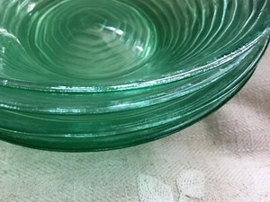 4 x Vintage Green Glass Dessert Bowls - Imagen 1 de 9