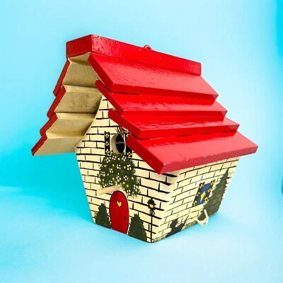 Casa para pájaros de madera vintage hecha a mano casa para pájaros años 60 arte popular firmada "JS" Foto 1 de 4