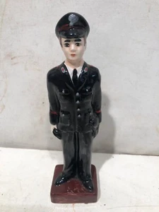 Statuina Carabiniere In Ceramica - Foto 1 di 5