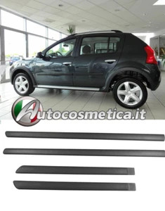 Modanature porte portiere fasce 3D in plastica nera per Dacia Stepway I 2008-12 - Foto 1 di 6