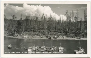 Fishing Boats in Depoe Bay Oregon OR RPPC Postcard Lincoln County - Eddy - Picture 1 of 2