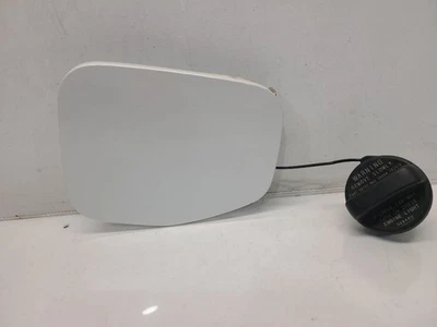 2012 Subaru Outback (2.5L / AT) 燃油填充门 * 白色 - 37U* — 第 1/4 张图片