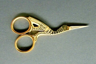 Storchenschere Stickschere Fadenschere Schere vergoldet 9 cm - Bild 1 von 2