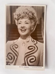 Betty Grable Picturegoer  Movie  Star Postcard W152 - Picture 1 of 2