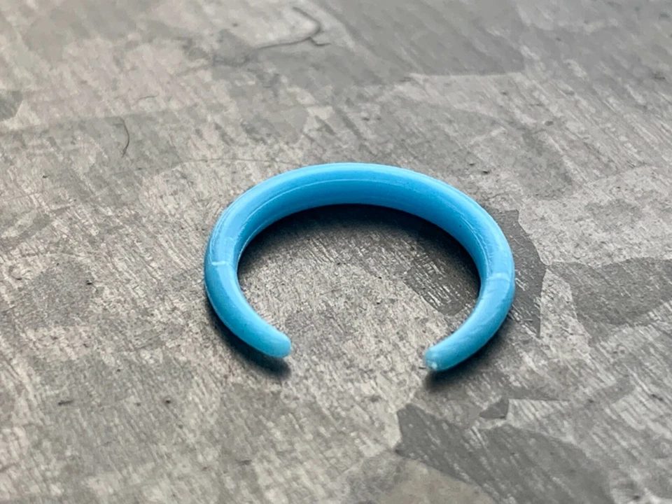 1pc Soft Touch Bioflex Septum Ring / Buffalo Taper Expander Plug Pincer - Image 1 of 1