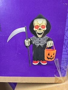 Haunted Living 3-ft Musical LED Hoodie Reaper Animatronic New - Picture 1 of 4